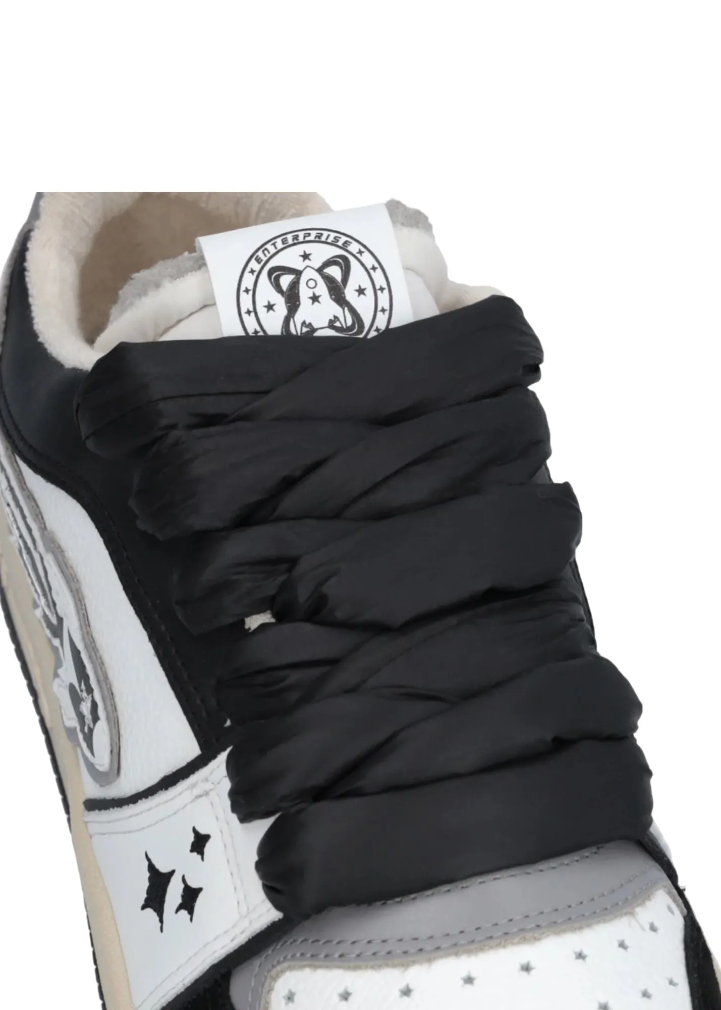 Ej Egg Rocket Low Sneaker-Black And White