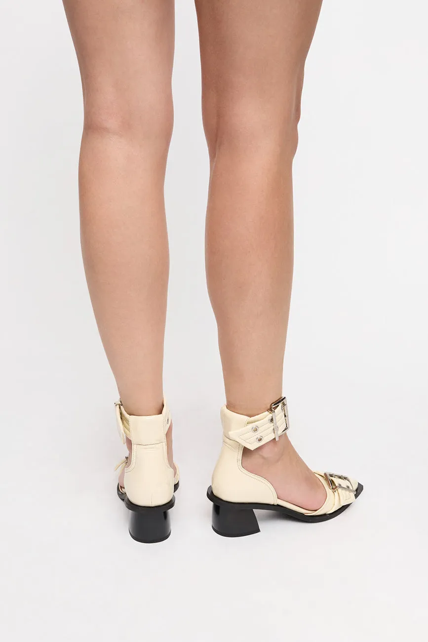 FEMININE BUCKLE OPEN CUT PUMPS