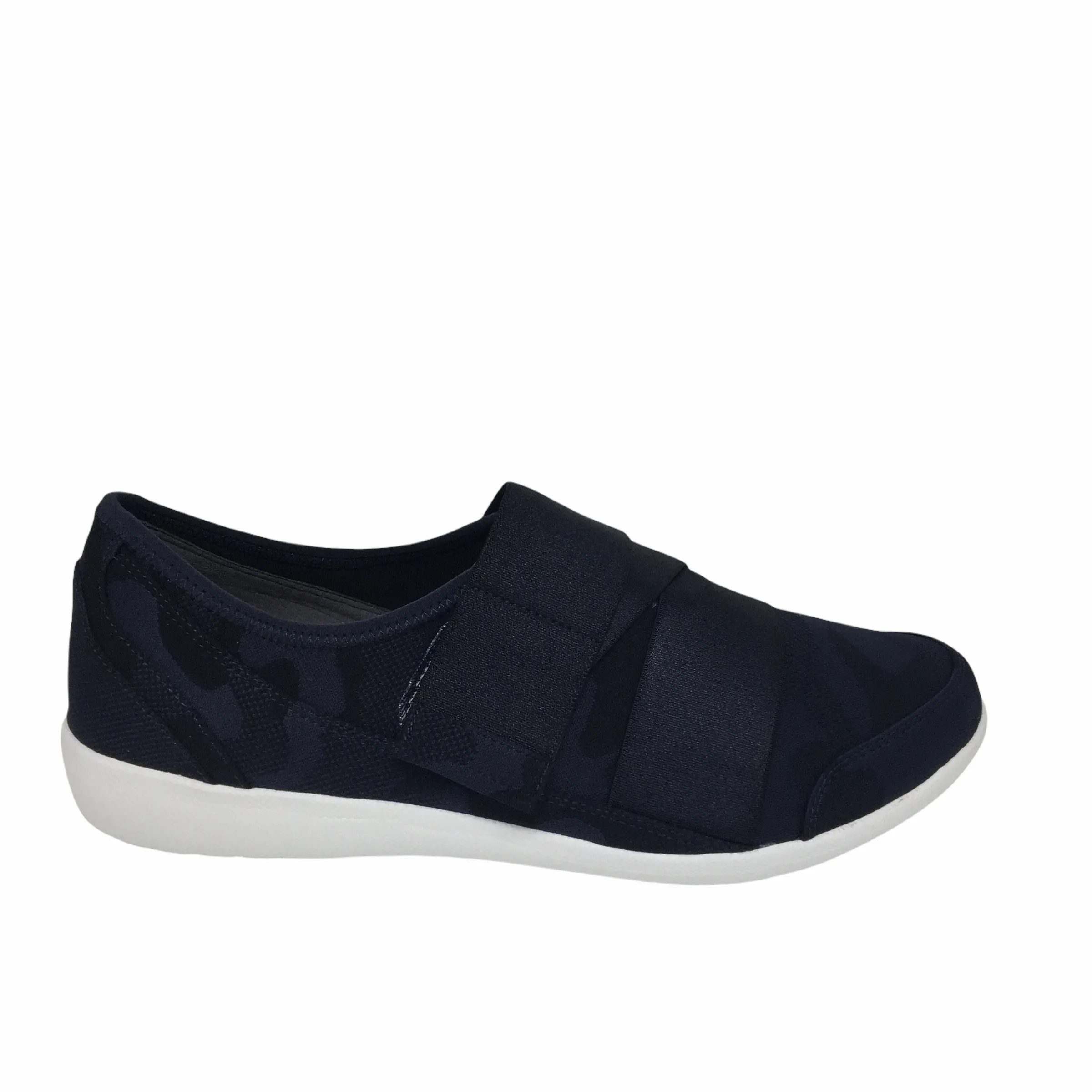 Ziera Urban ~ Black